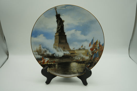 Limited Edition Commemorative Plate of Edward Moran's Statue of liberty